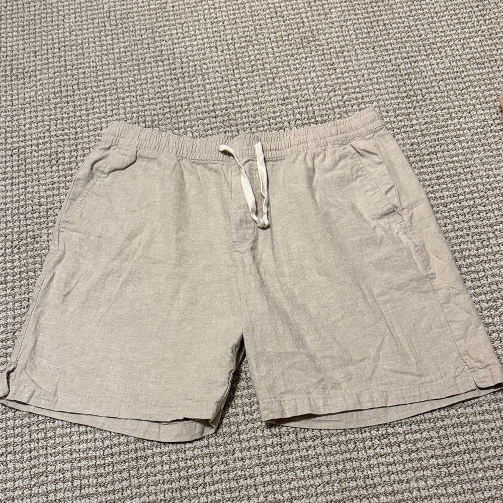 Men's Tan Linen Shorts